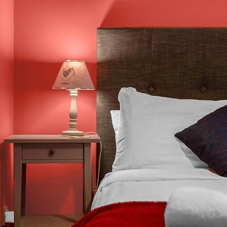 Charming Apartment In The Old Town 에든버러 외부 사진